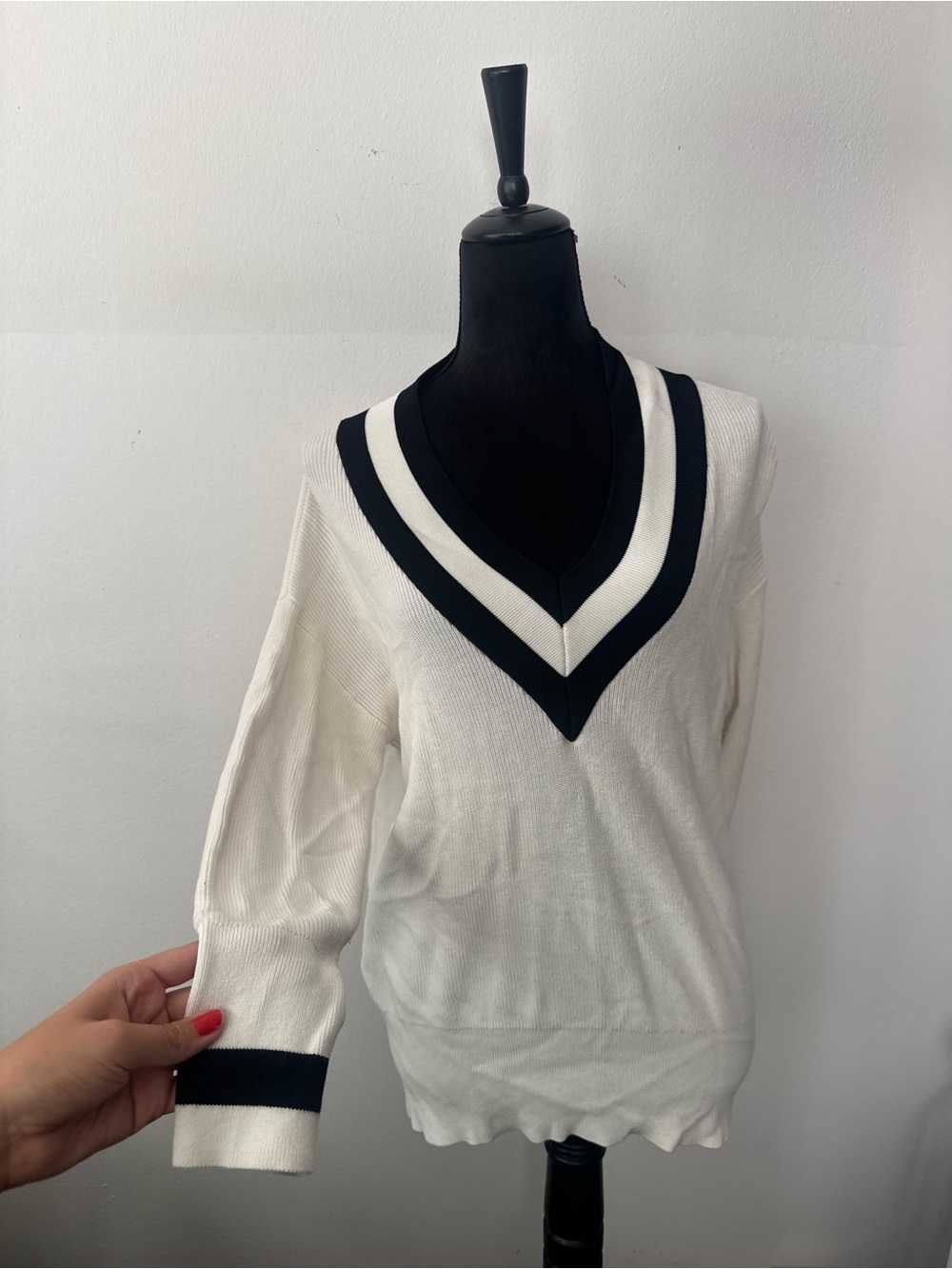 Marella Sport V-Neck Contrast Trim Women’s Sweater - White/Black